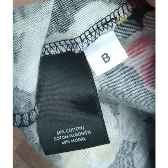 Ann Taylor black with pansies turtleneck long sleeve shirt size XS - Picture 4 of 5